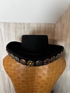 Vintage Whittall & Shon Black Wool Western Hat Concho Trim